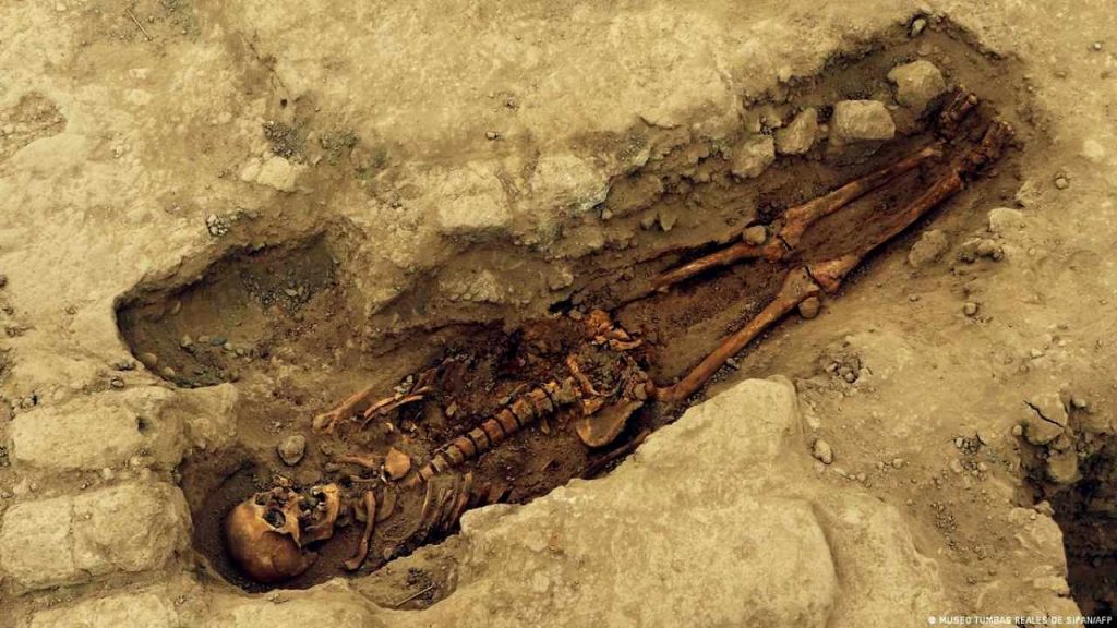 Descubren En Italia Un Antiguo Cementerio Donde Niños Fueron Enterrados Con Cinturones De Guerrero 1 Descubren En Italia Un Antiguo Cementerio Donde