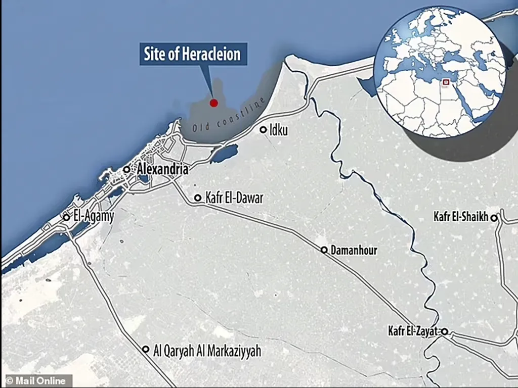 Hallazgo del barco militar en Thonis-Heracleion